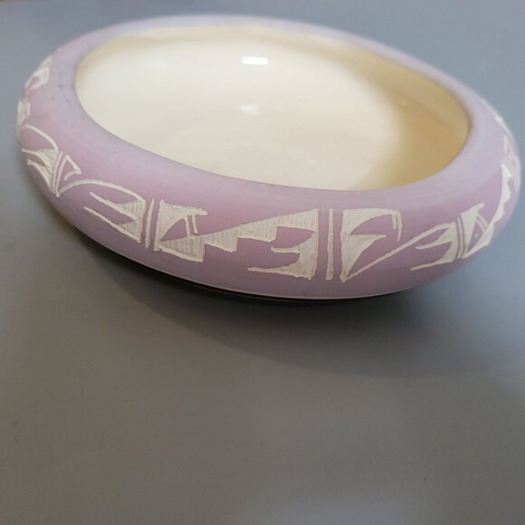 Handcrafted Navajo Pottery Bowl With Traditional Geometric Carvings - 7.5" Diame - Picture 2 of 7